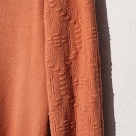 Vila Milano Women's V-neck Sweater in size Medium - Picture 3 of 5